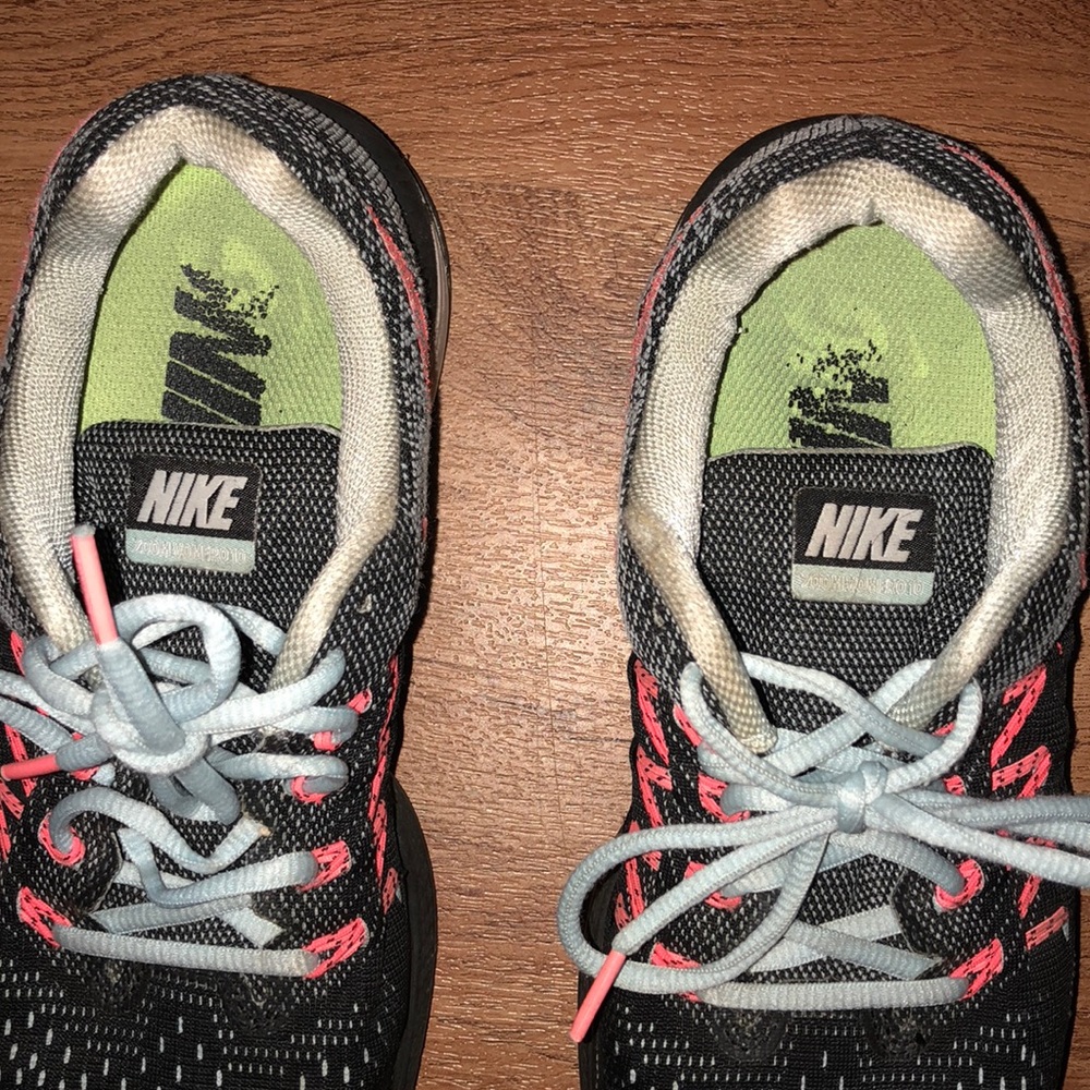 •Nike Zoom• - Picture 3 of 5